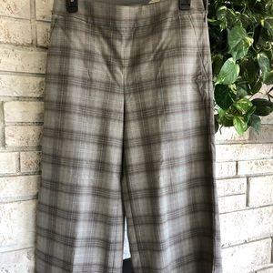 EUC LOFT plaid cropped pants